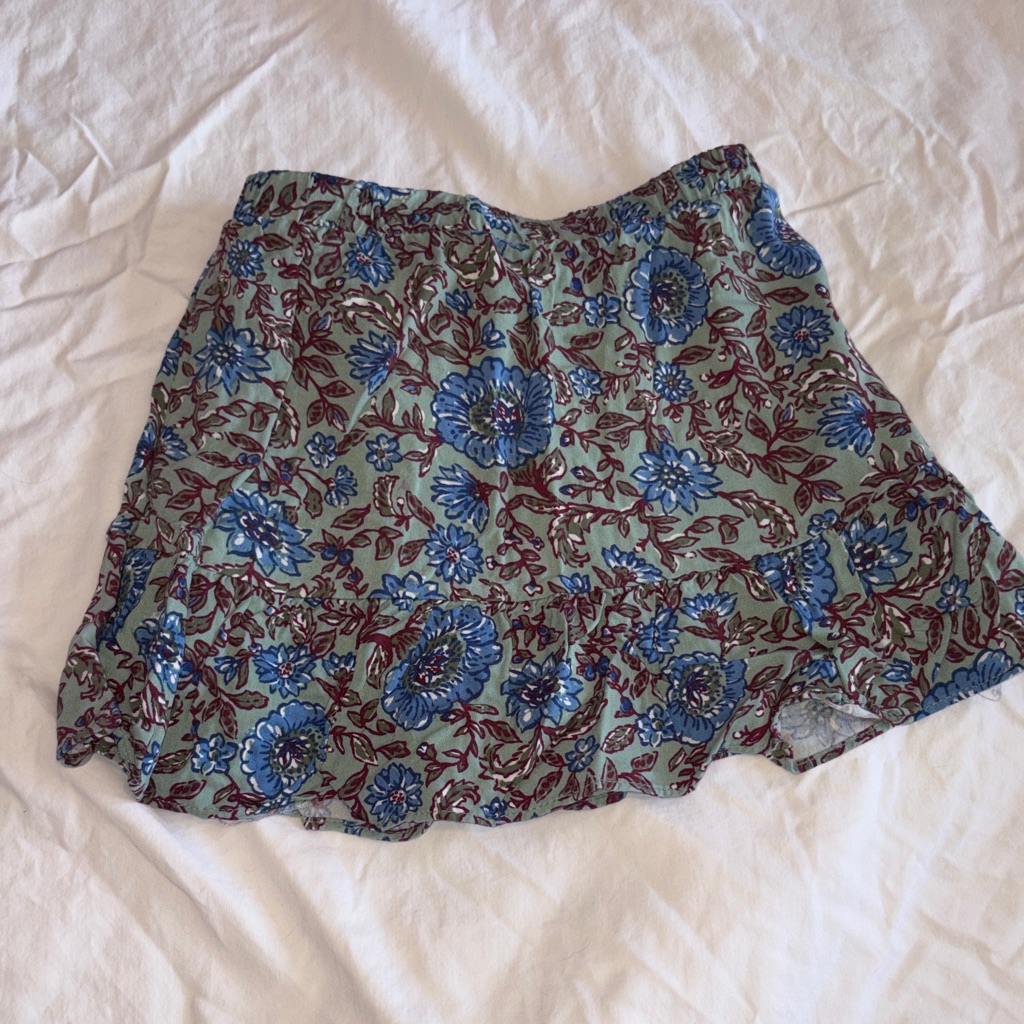 Btween Green Floral Mini Skirt With Blue Blooms